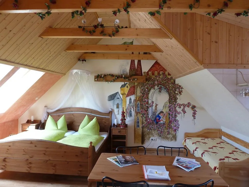 Gaestezimmer Am Maerchenbrunnen Dresden